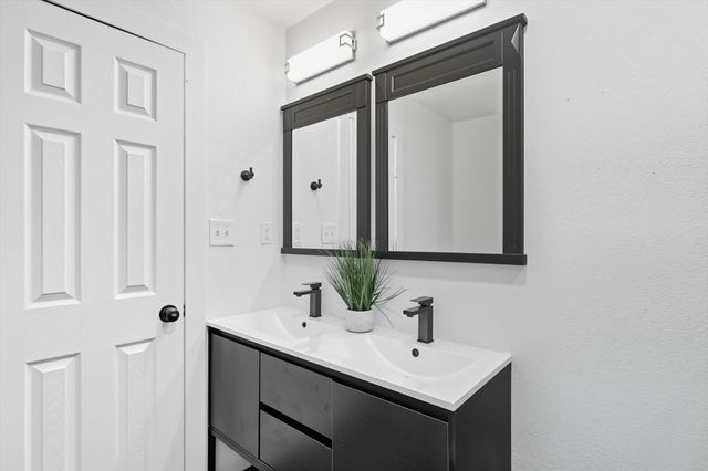 1808 N Waddill Street, Mckinney, TX 75069