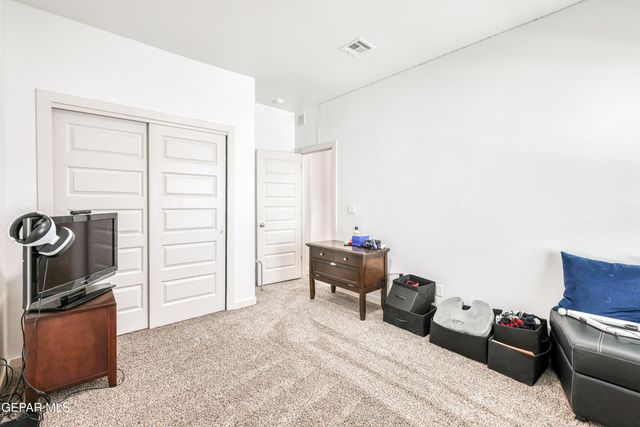 7409 Enchanted Point Drive, El Paso, TX 79911