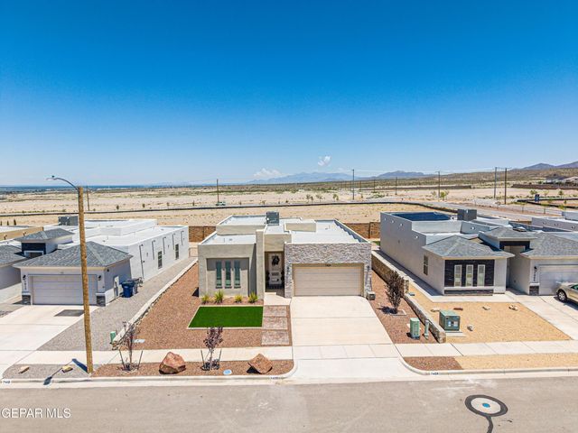 7409 Enchanted Point Drive, El Paso, TX 79911