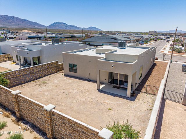 7409 Enchanted Point Drive, El Paso, TX 79911