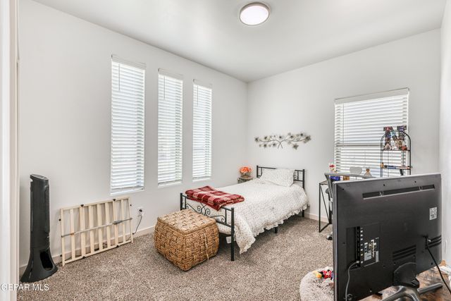 7409 Enchanted Point Drive, El Paso, TX 79911