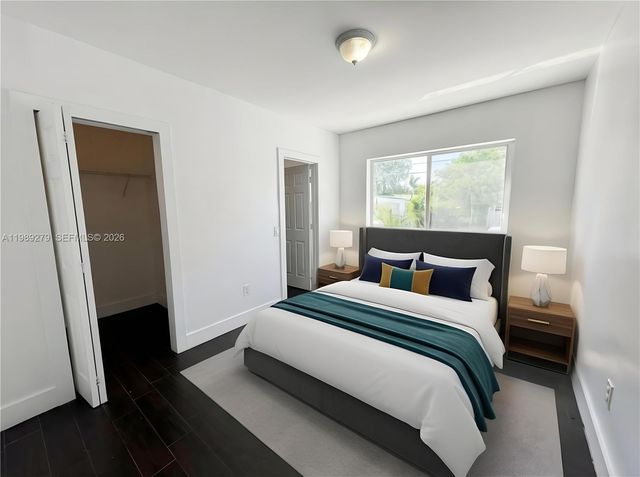 1040 NW 3rd Ave 5, Miami, FL 33136