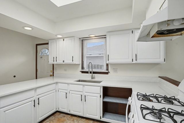 3351 171st Street, Lansing, IL 60438