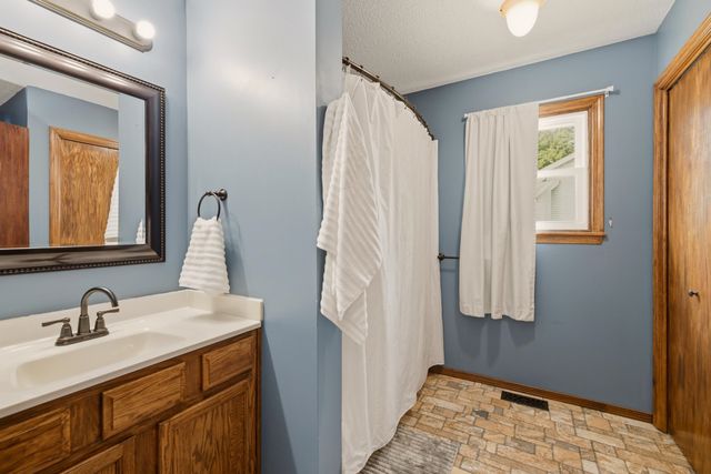 11502 W Lydia Cir, Wichita, KS 67209