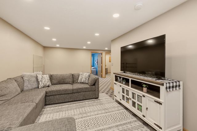11502 W Lydia Cir, Wichita, KS 67209