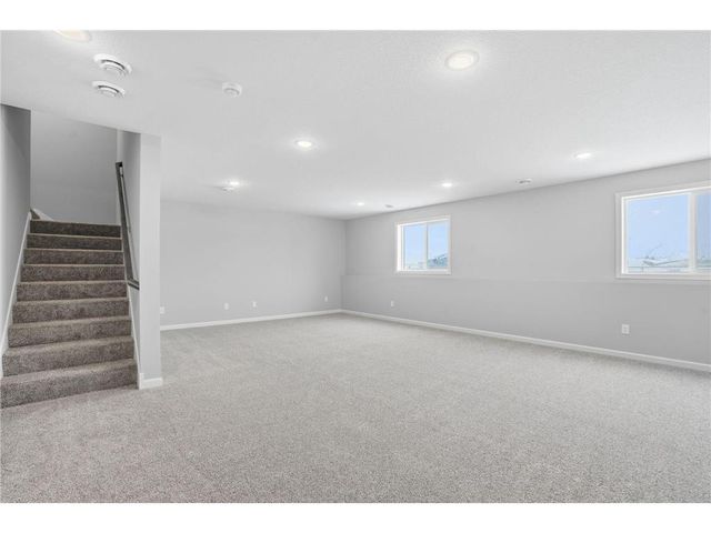 903 Pine Vale Avenue, Somerset, WI 54025