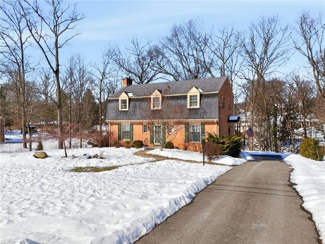 1069 Woodhill Drive, Richland, PA 15044