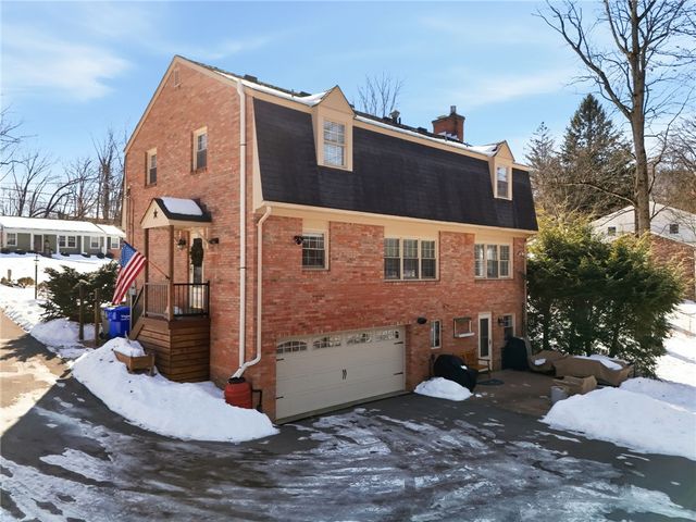 1069 Woodhill Drive, Richland, PA 15044