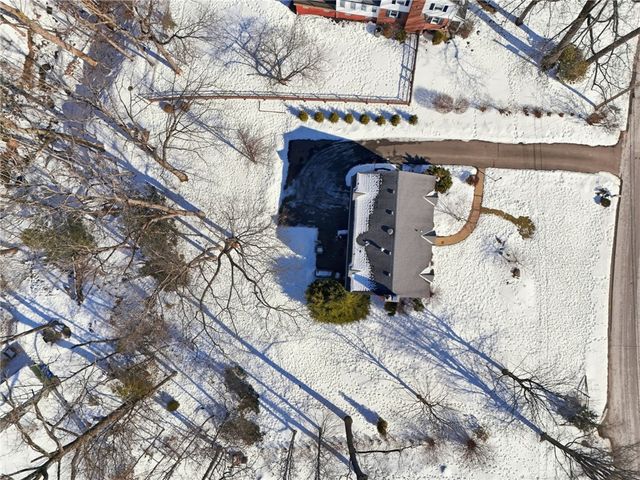 1069 Woodhill Drive, Richland, PA 15044