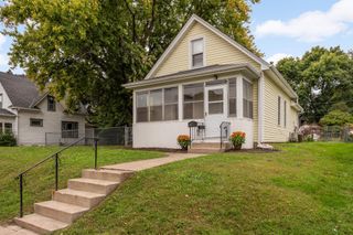 151 Haskell Street E, West Saint Paul, MN 55118