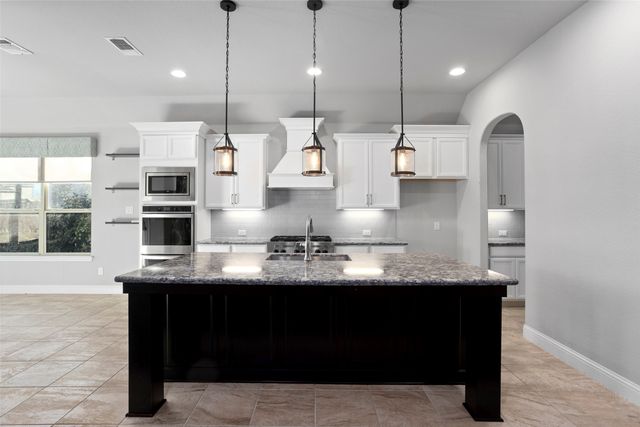 9817 Trail Map Drive, Fort Worth, TX 76036