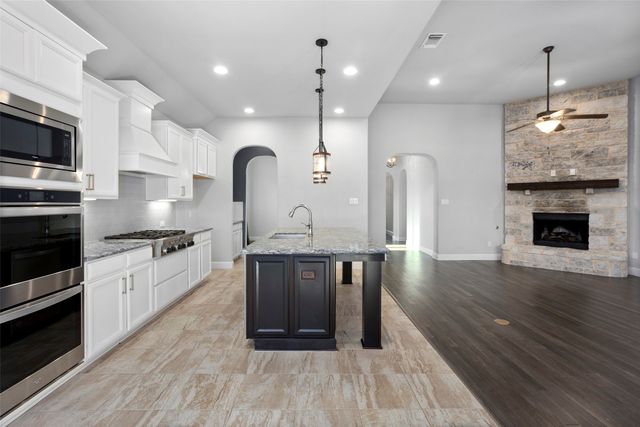 9817 Trail Map Drive, Fort Worth, TX 76036