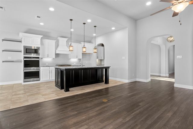 9817 Trail Map Drive, Fort Worth, TX 76036