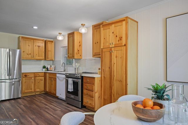 2245 Winding Woods Drive, Tucker, GA 30084