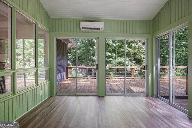 2245 Winding Woods Drive, Tucker, GA 30084
