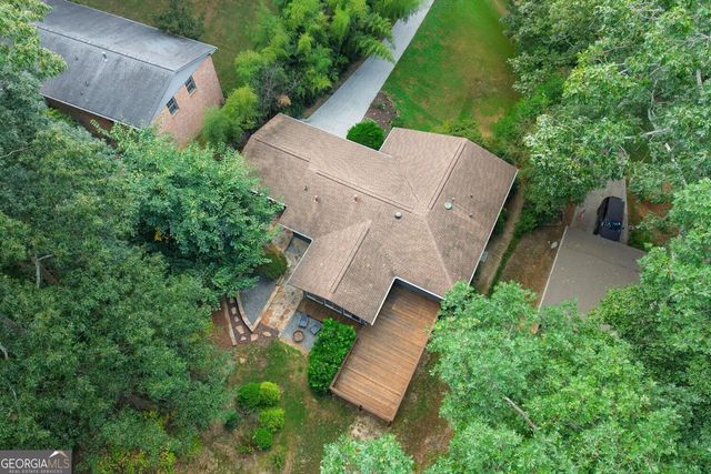 2245 Winding Woods Drive, Tucker, GA 30084