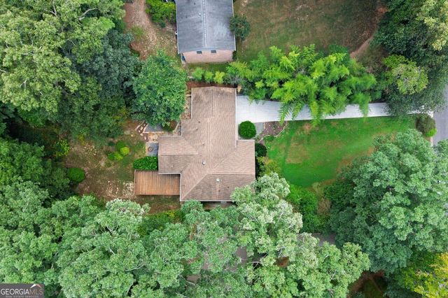 2245 Winding Woods Drive, Tucker, GA 30084