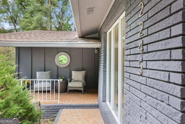 2245 Winding Woods Drive, Tucker, GA 30084