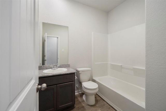 605 Burkett Street, Dayton, TX 77535