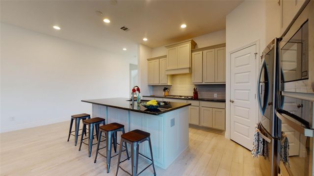 19034 Paso Fino Prairie Lane, Tomball, TX 77377