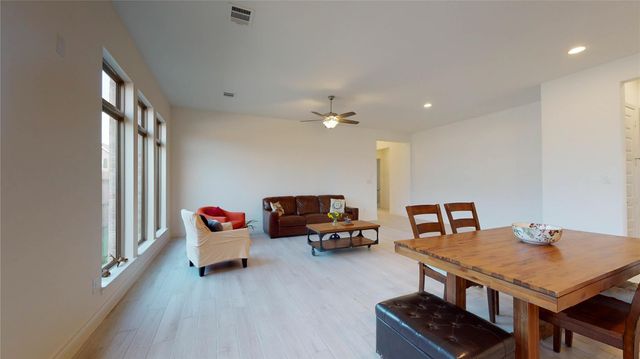 19034 Paso Fino Prairie Lane, Tomball, TX 77377