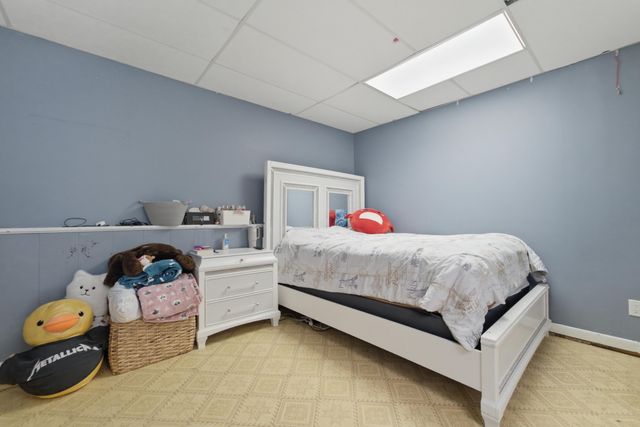 8695 Clark Place, Crown Point, IN 46307