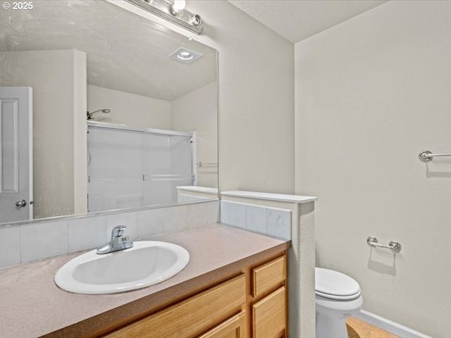 2769 Se 85TH Ave, Portland, OR 97266