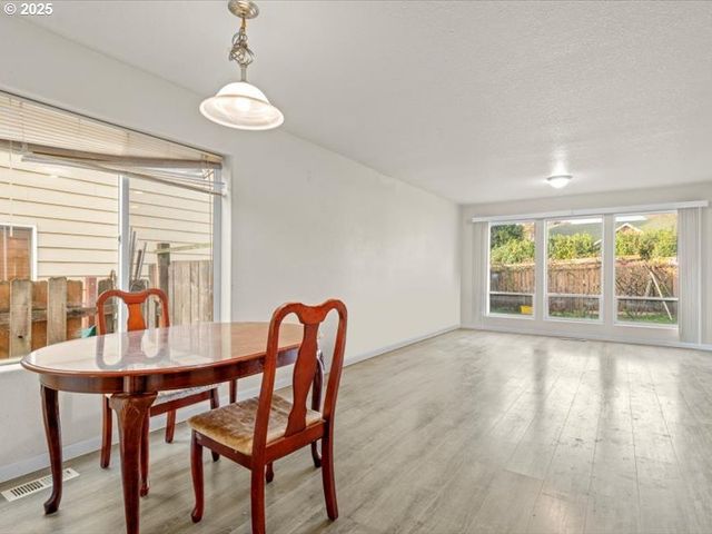 2769 Se 85TH Ave, Portland, OR 97266