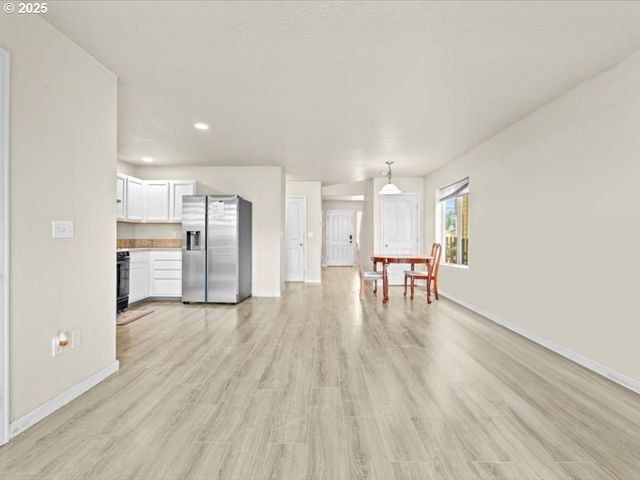 2769 Se 85TH Ave, Portland, OR 97266