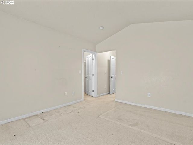 2769 Se 85TH Ave, Portland, OR 97266