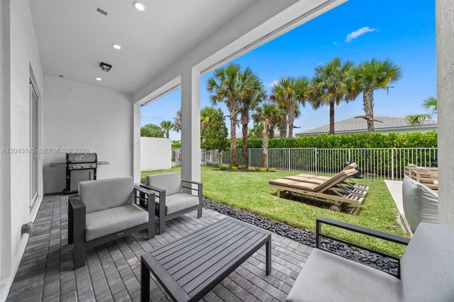 257 Zelda Lane, Delray Beach, FL 33445