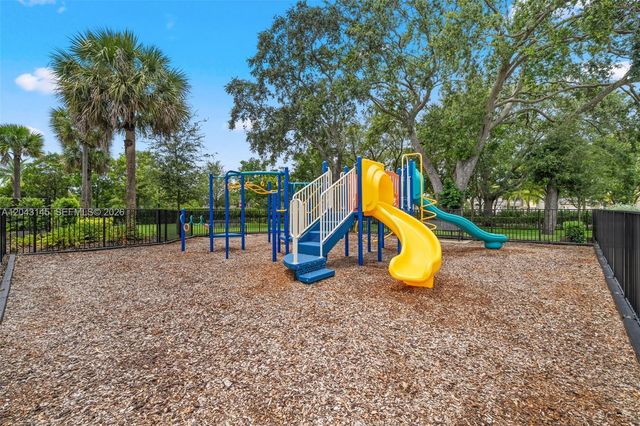 257 Zelda Lane, Delray Beach, FL 33445
