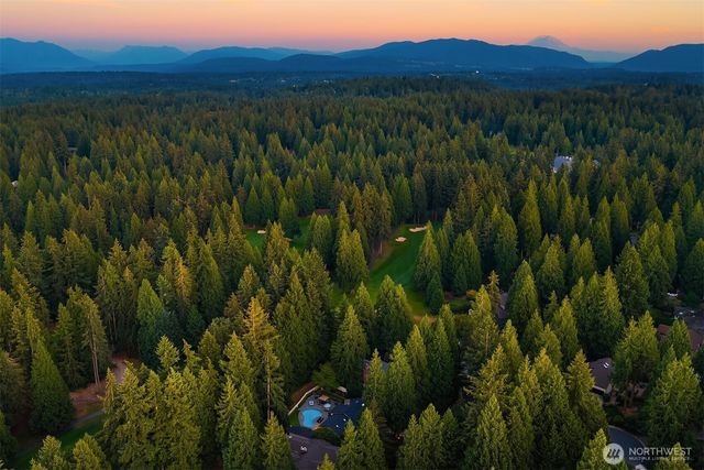 3212 211th Avenue NE, Sammamish, WA 98074