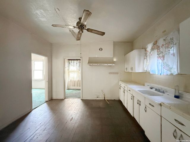 514 Recio, San Antonio, TX 78204