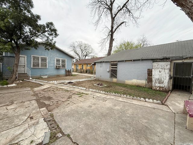 514 Recio, San Antonio, TX 78204