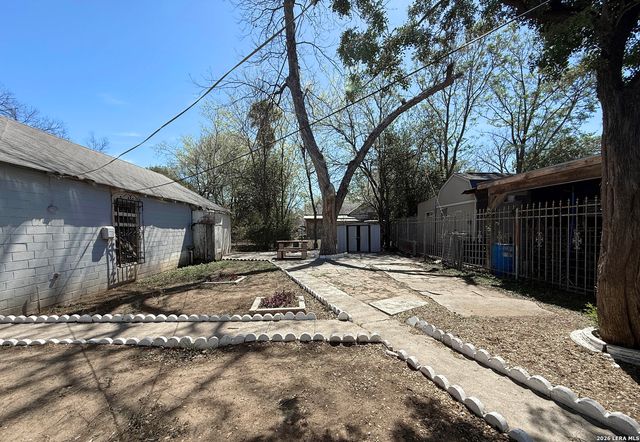 514 Recio, San Antonio, TX 78204