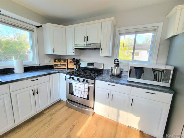 24830 Hickory Street, Dearborn, MI 48124
