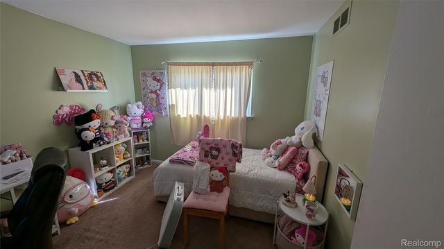 28640 Bradner Drive, Warren, MI 48088