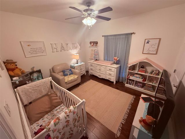 4803 Calmont Avenue, Fort Worth, TX 76107