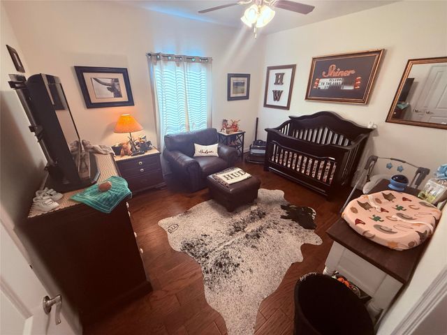 4803 Calmont Avenue, Fort Worth, TX 76107