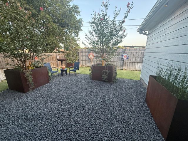 4803 Calmont Avenue, Fort Worth, TX 76107