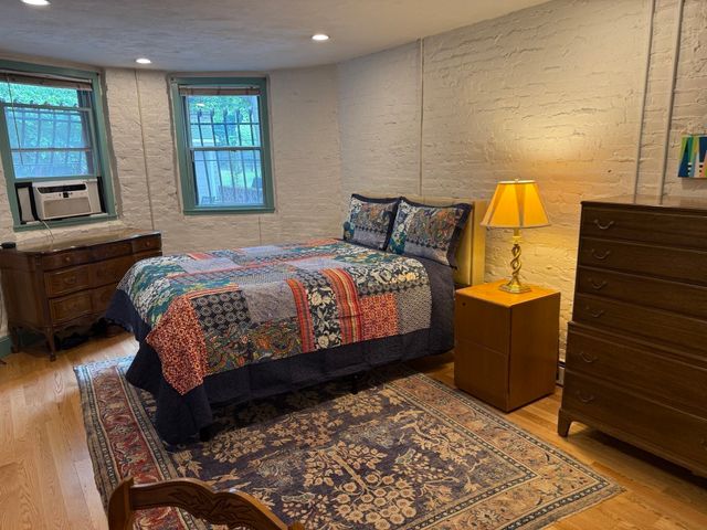 1795 Beacon Street 1A, Brookline, MA 02445
