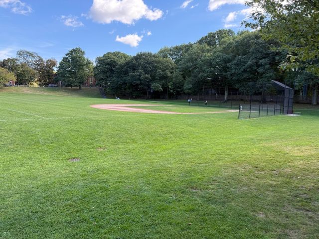 1795 Beacon Street 1A, Brookline, MA 02445