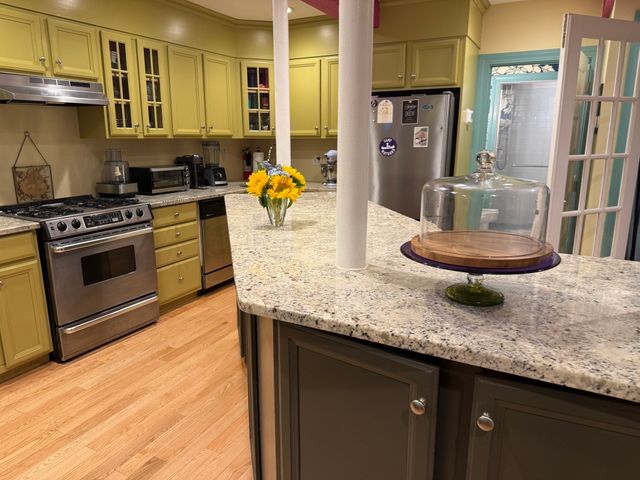 1795 Beacon Street 1A, Brookline, MA 02445