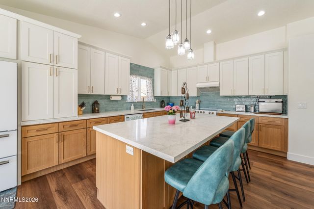 1430 Talon Drive, Sparks, NV 89441