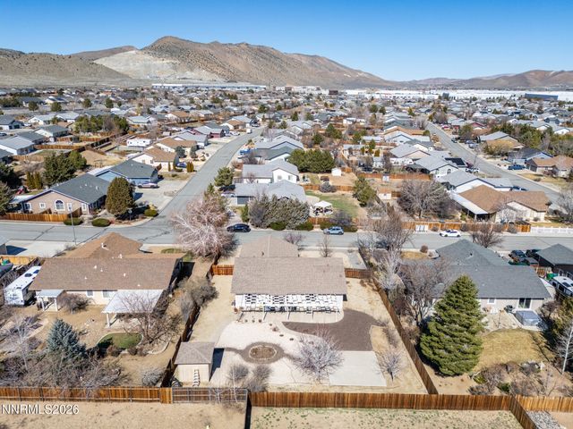 1430 Talon Drive, Sparks, NV 89441