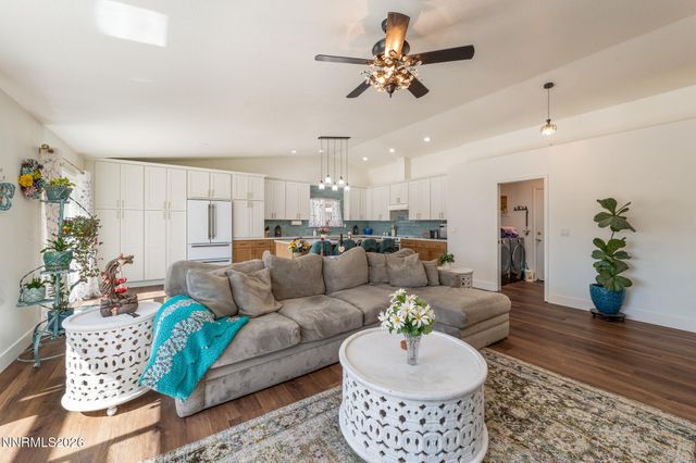 1430 Talon Drive, Sparks, NV 89441