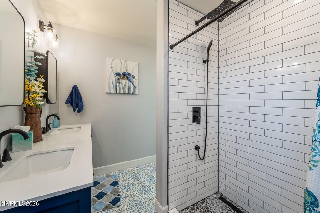 Image 19 of property listing at 1430 Talon Drive, Sparks, NV 89441