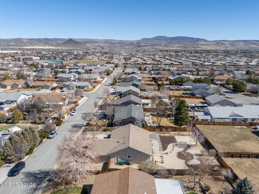 Image 36 of property listing at 1430 Talon Drive, Sparks, NV 89441