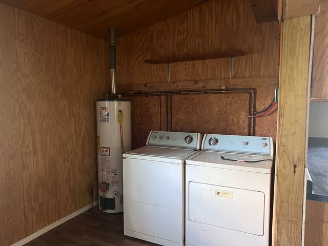 208 S Elm Street, Loda, IL 60948